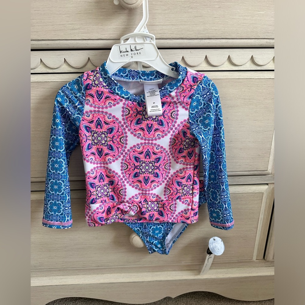 Two piece Nicole miller bathing suit